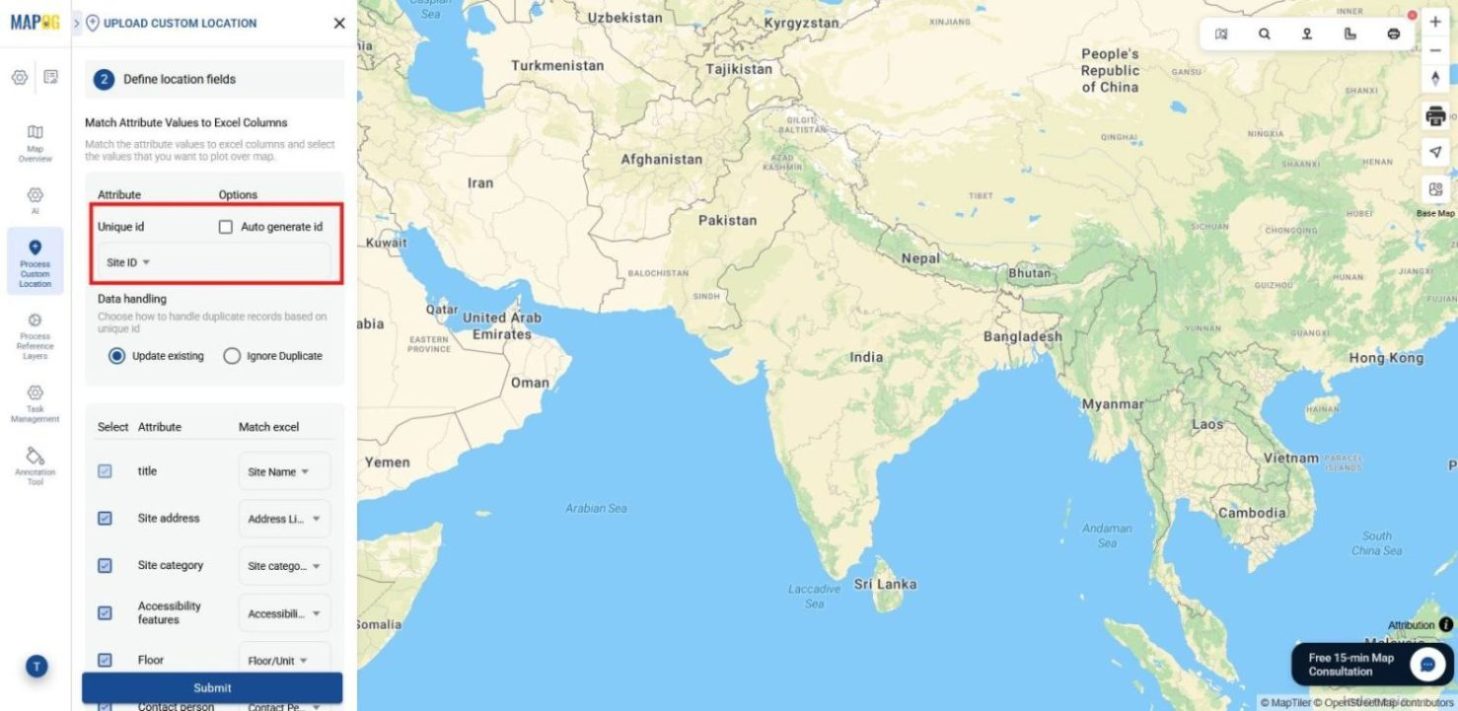 Shows matching Excel columns to template attributes with Unique IDs and points on the map to assign installation jobs to locations efficiently.